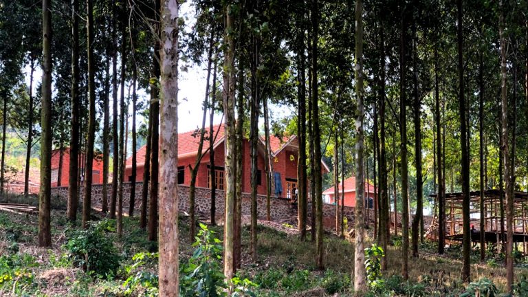 country-homes-in-uganda-3