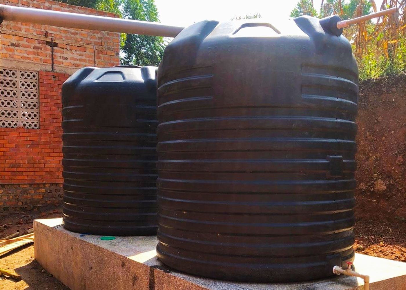rainwater-harvesting-at-your-country-home